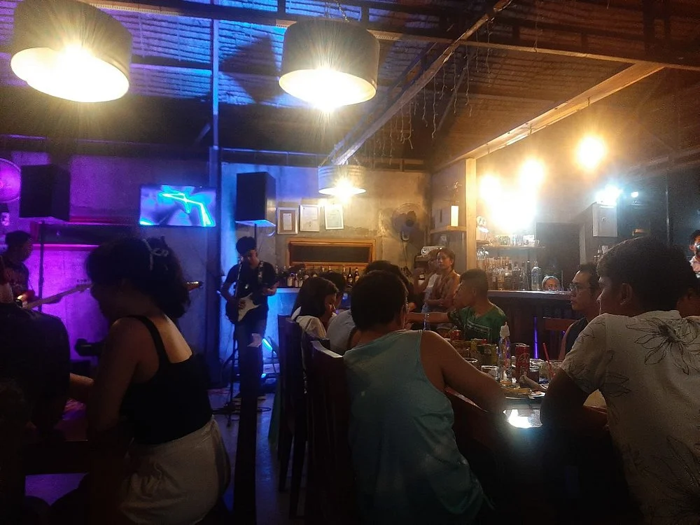 Achille Restobar: Moalboal’s Favorite Spot for Food, Drinks, and Fun