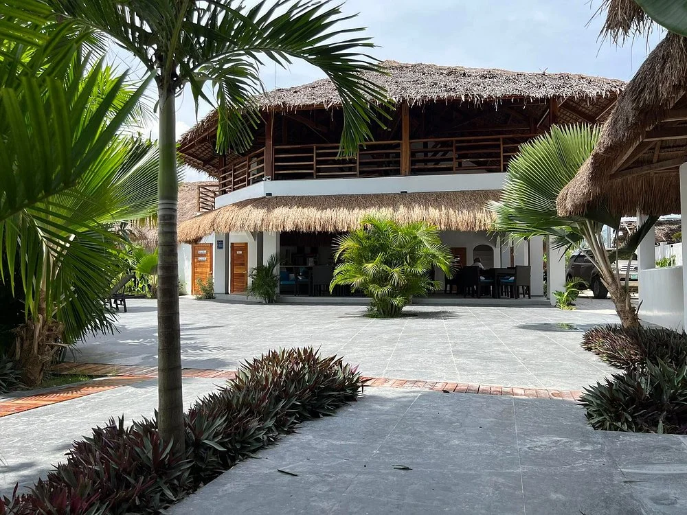 Secret Paradise Restaurant, Moalboal, Cebu: A Culinary Oasis by the Sea